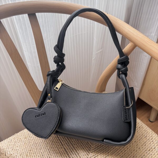 Koro Purse in Black - Image 3