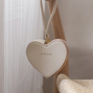 Koro Purse in Cream