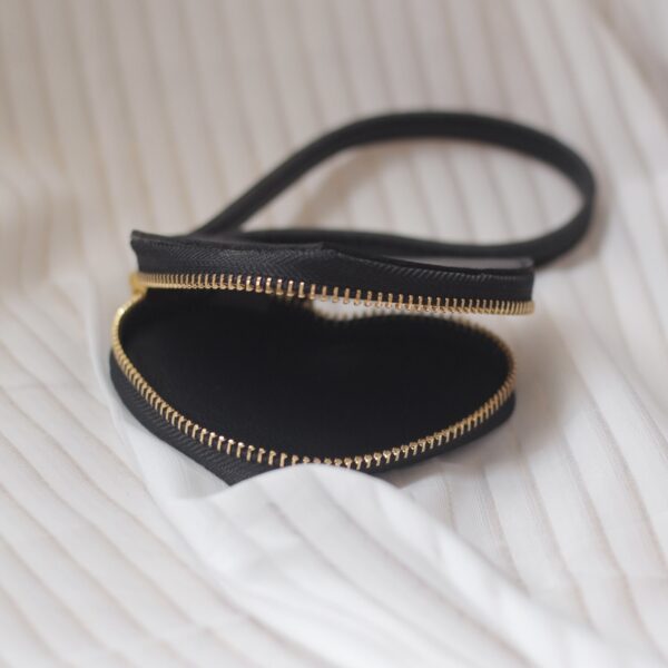 Koro Purse in Black - Image 2